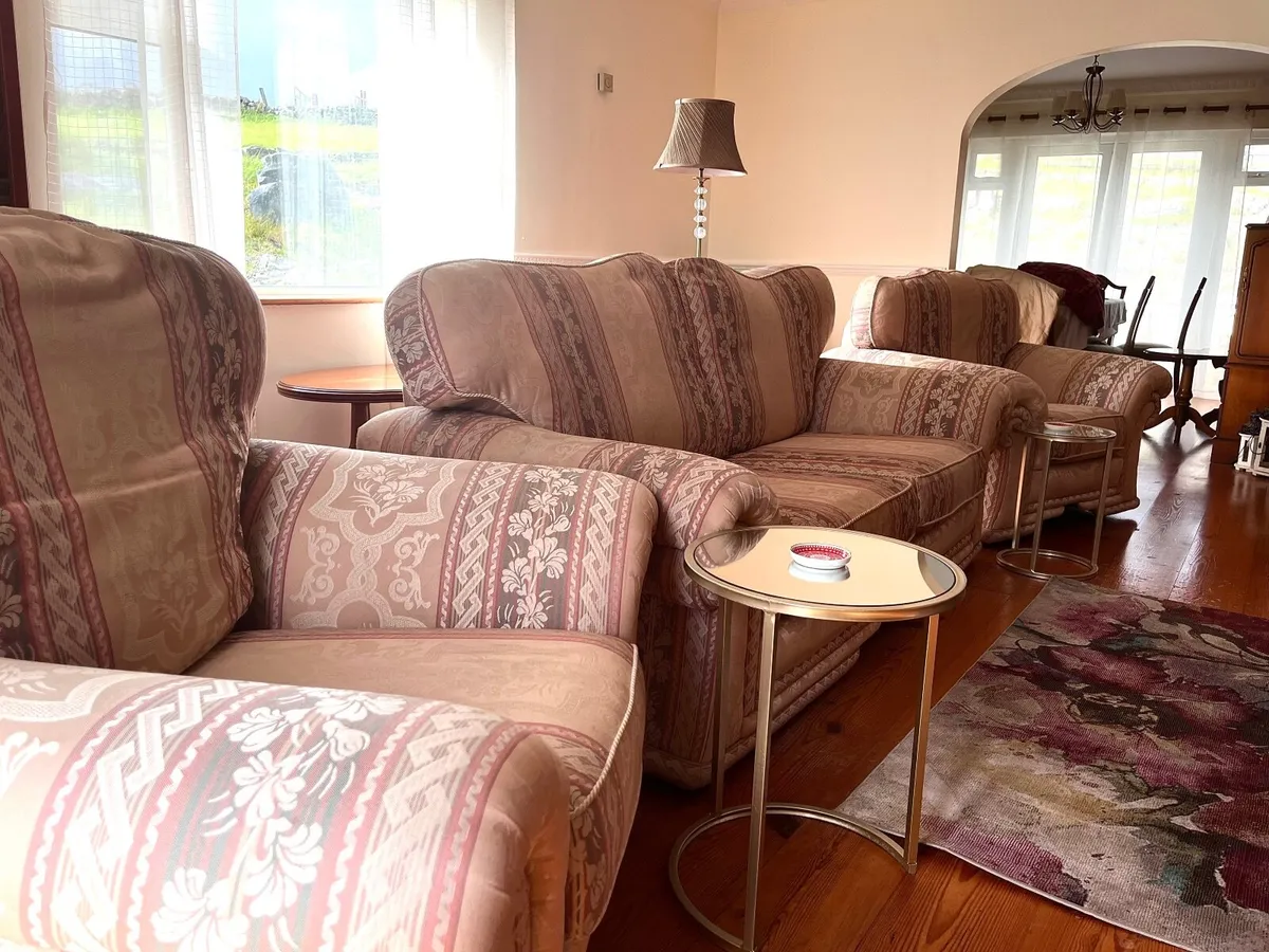 Couch set - Image 2