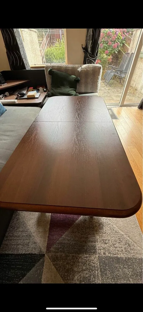 TABLE - Image 1