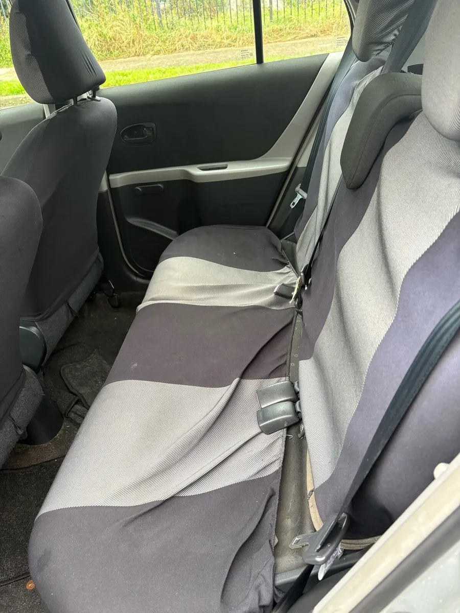 Car - Image 1