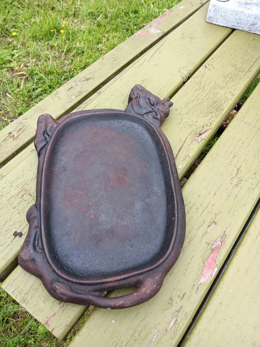 Cast iron hot plate - Image 1