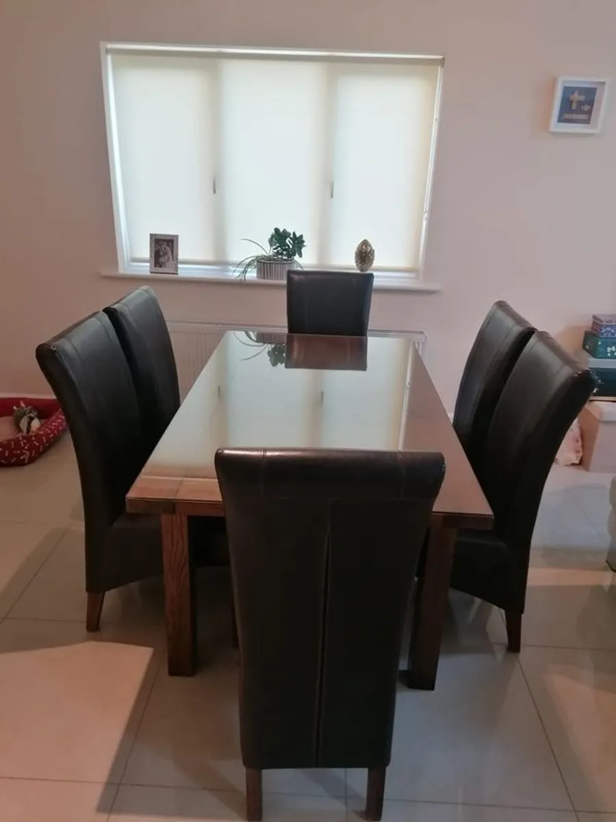 Kitchen Dining - Image 1