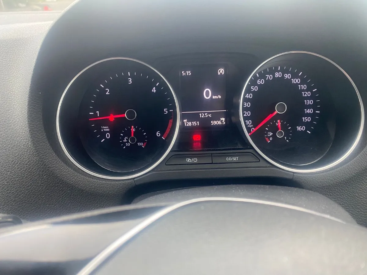 Volkswagen Polo 2014 - Image 2