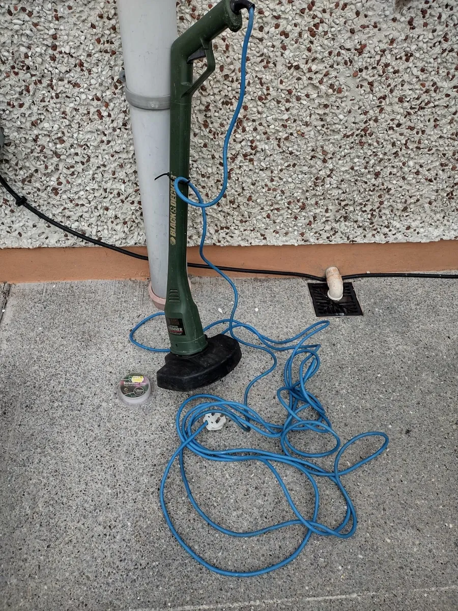 Black and decor strimmers - Image 1