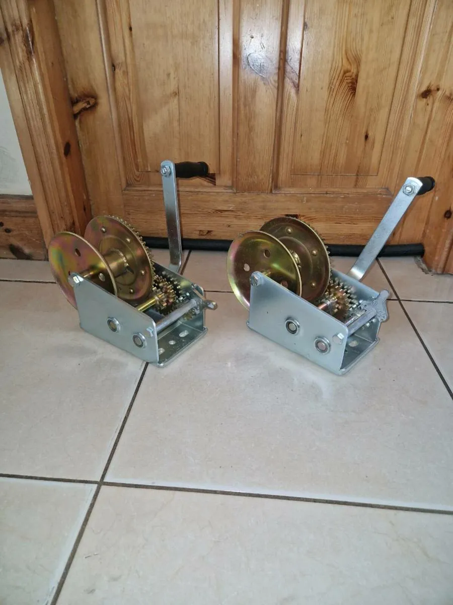 Hand winch 2500 lbs - Image 3