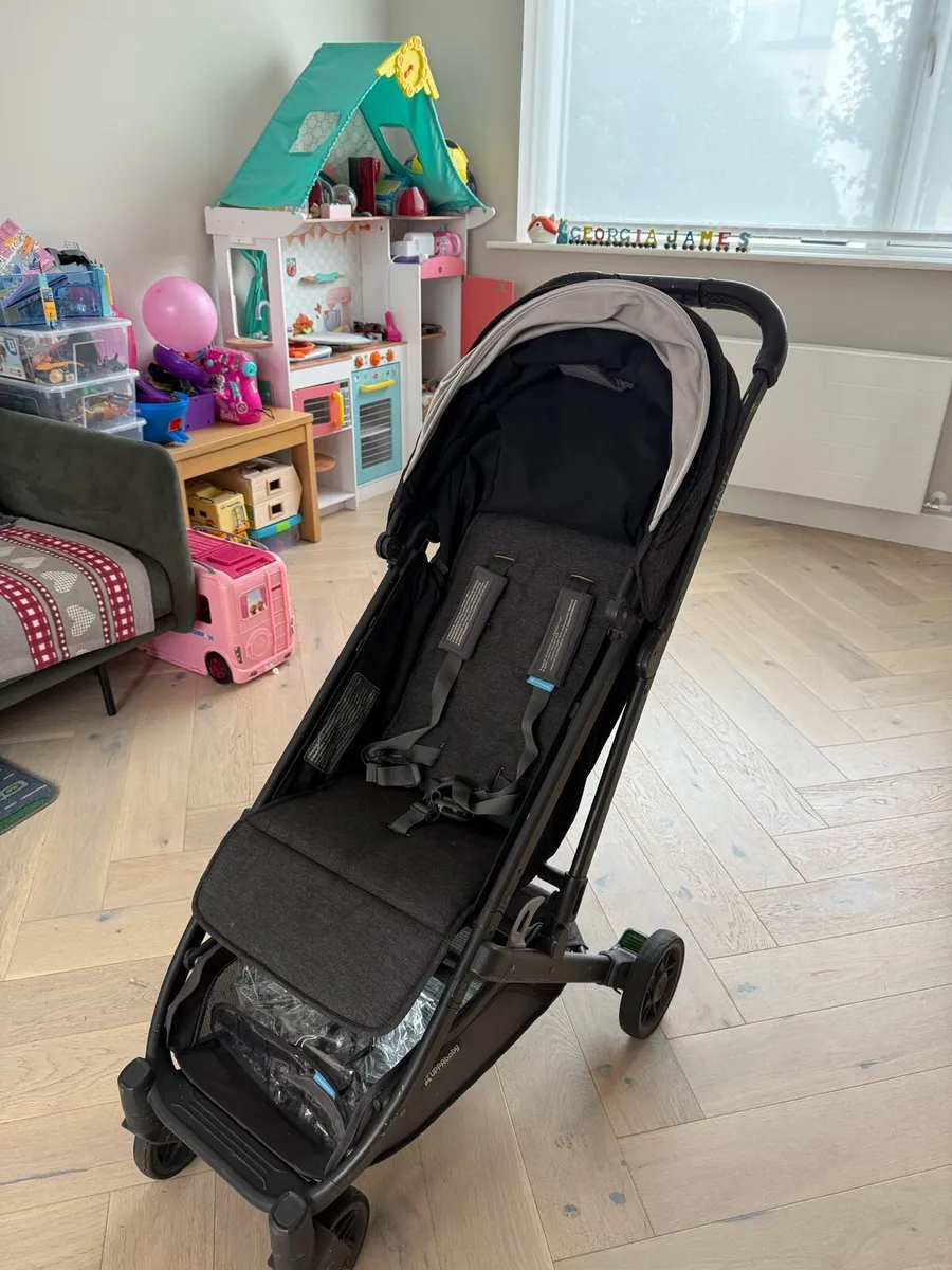 UPPAbaby Minu Stroller – Excellent Condition - Image 4