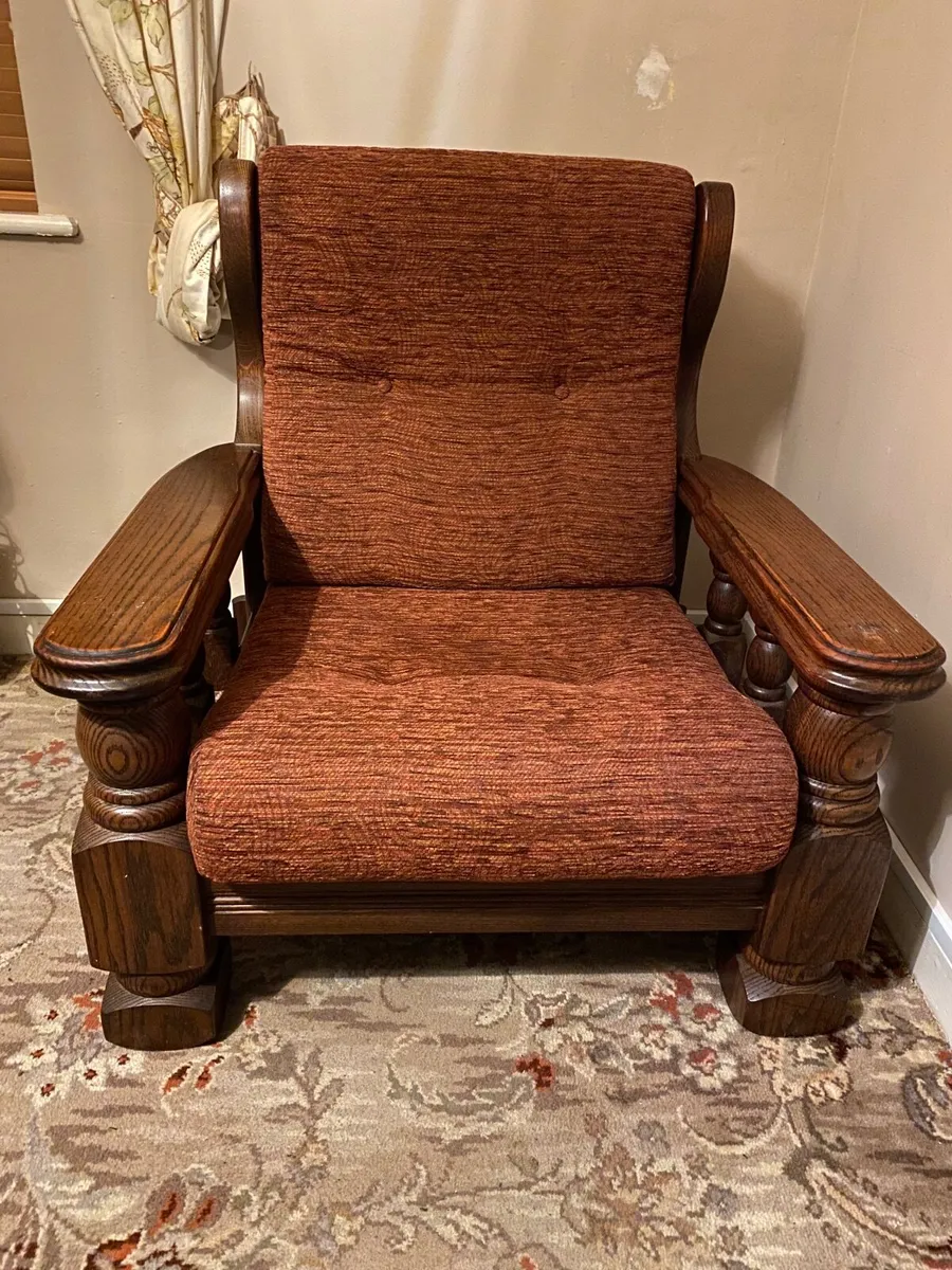 2 seater sofa + 2 armchairs - Image 3