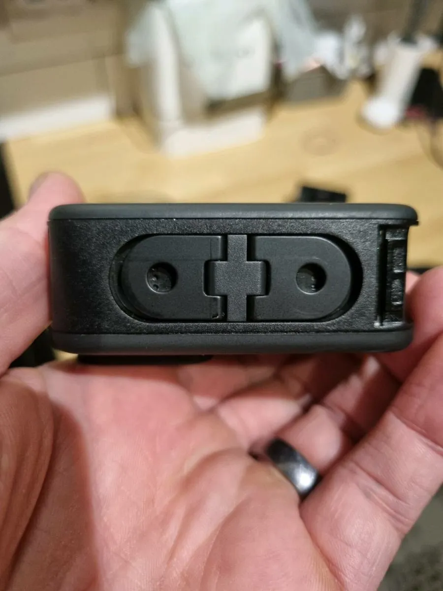 GoPro Hero 10 Black Bundle - Image 4