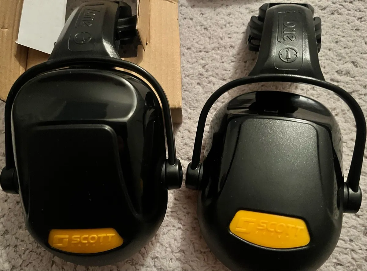 New zone1 hearing protector & new mask - Image 3