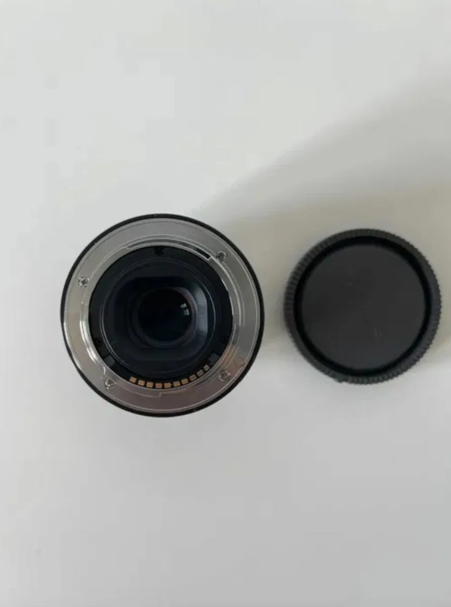 Sony SEL 35mm F1.8 Lens - Image 1