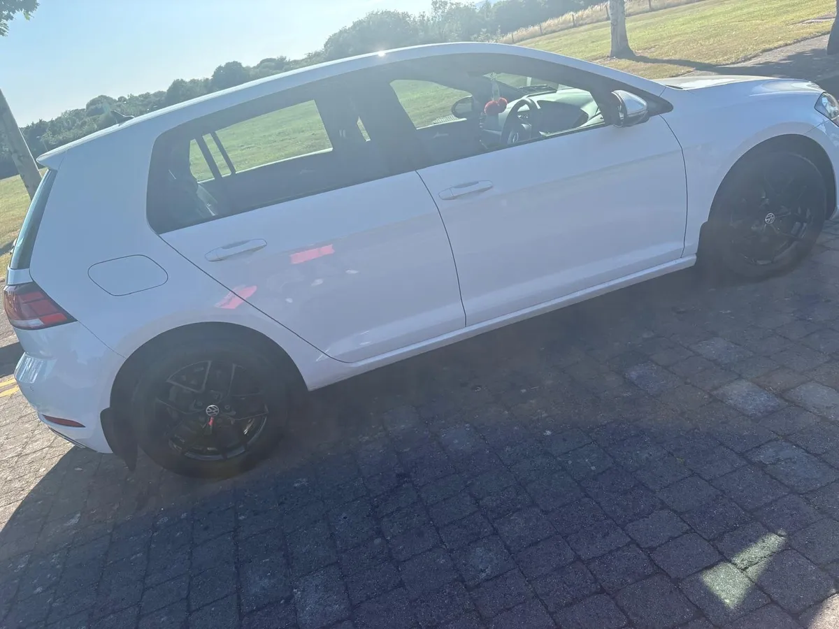 Volkswagen Golf 2018 - Image 3