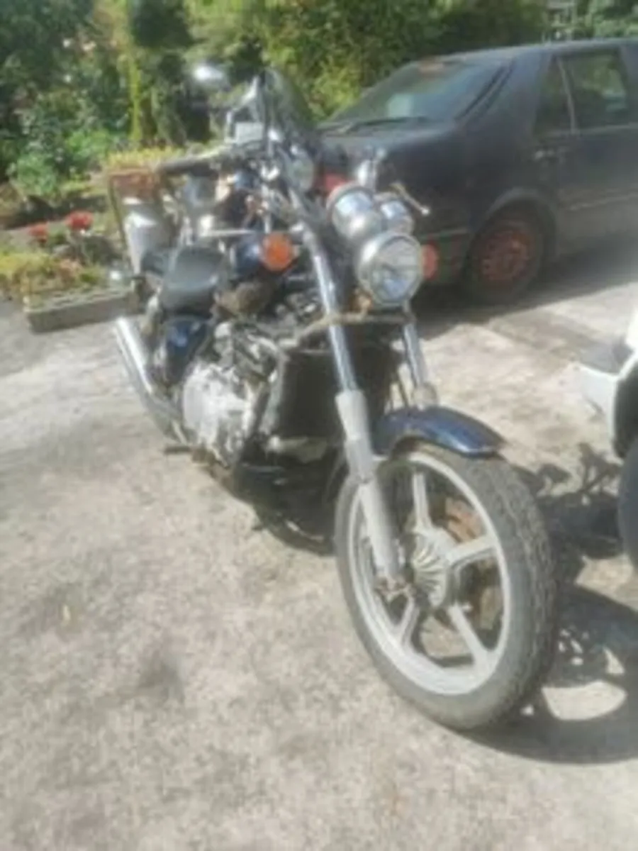 Honda Super Magna 2 Projects