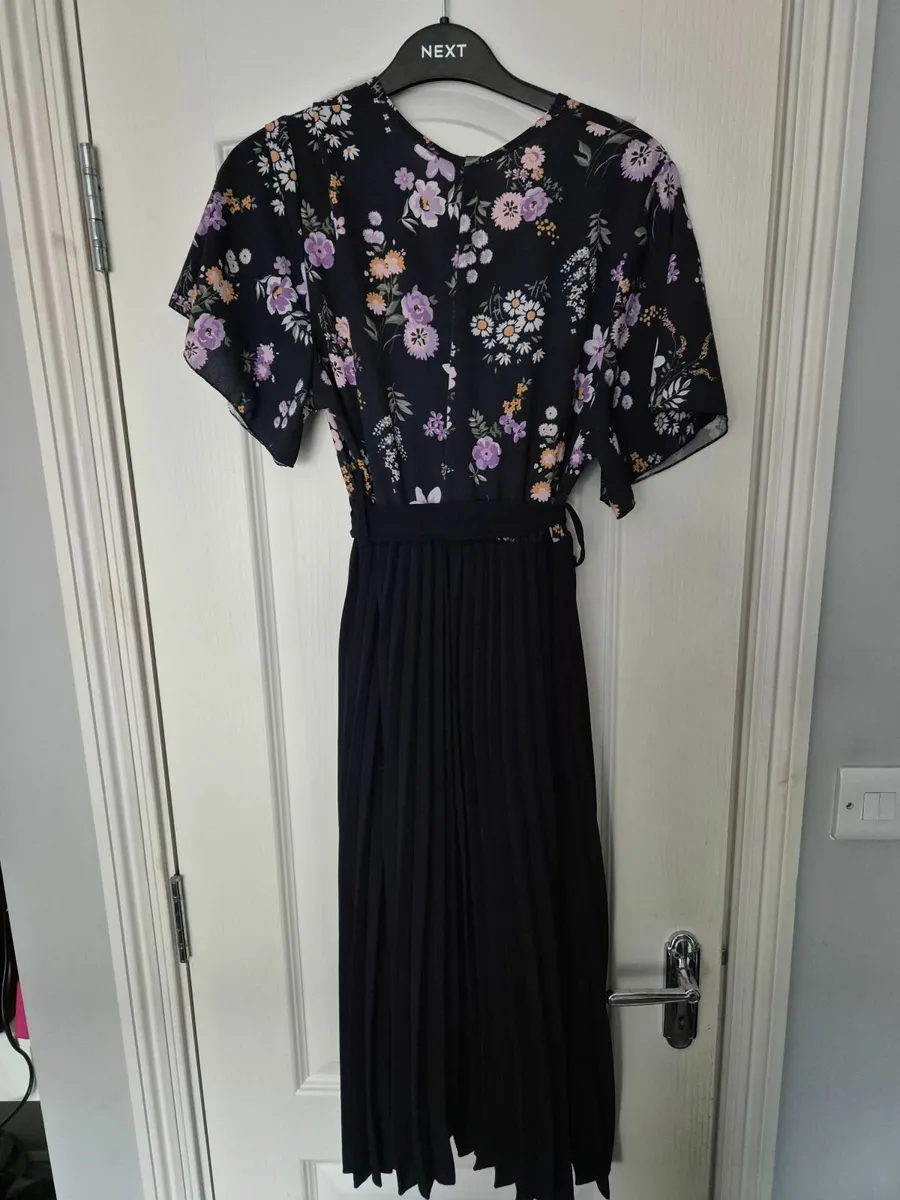 Ladies Navy occasion dress size 10-12 - Image 2