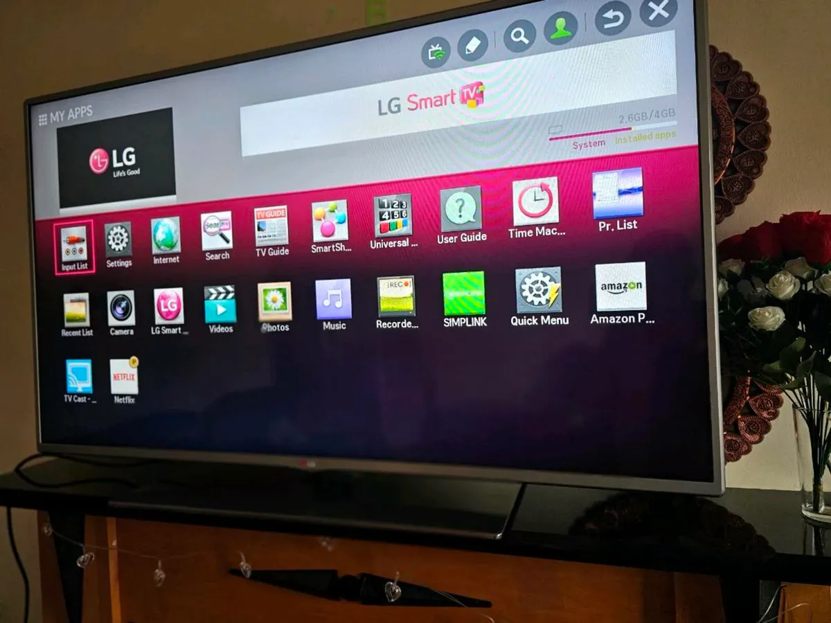 LG Smart TV 47 Inch with Remote Perfect Excellent. - Image 2
