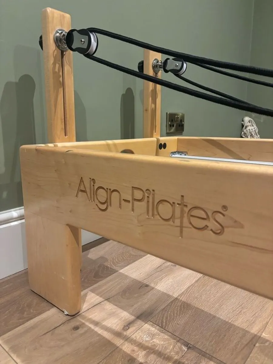 Reformer Pilates Machine - Image 2
