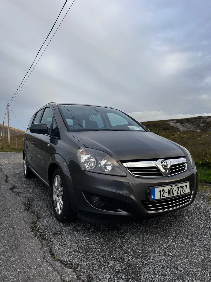 Vauxhall Zafira 2012 - Image 1