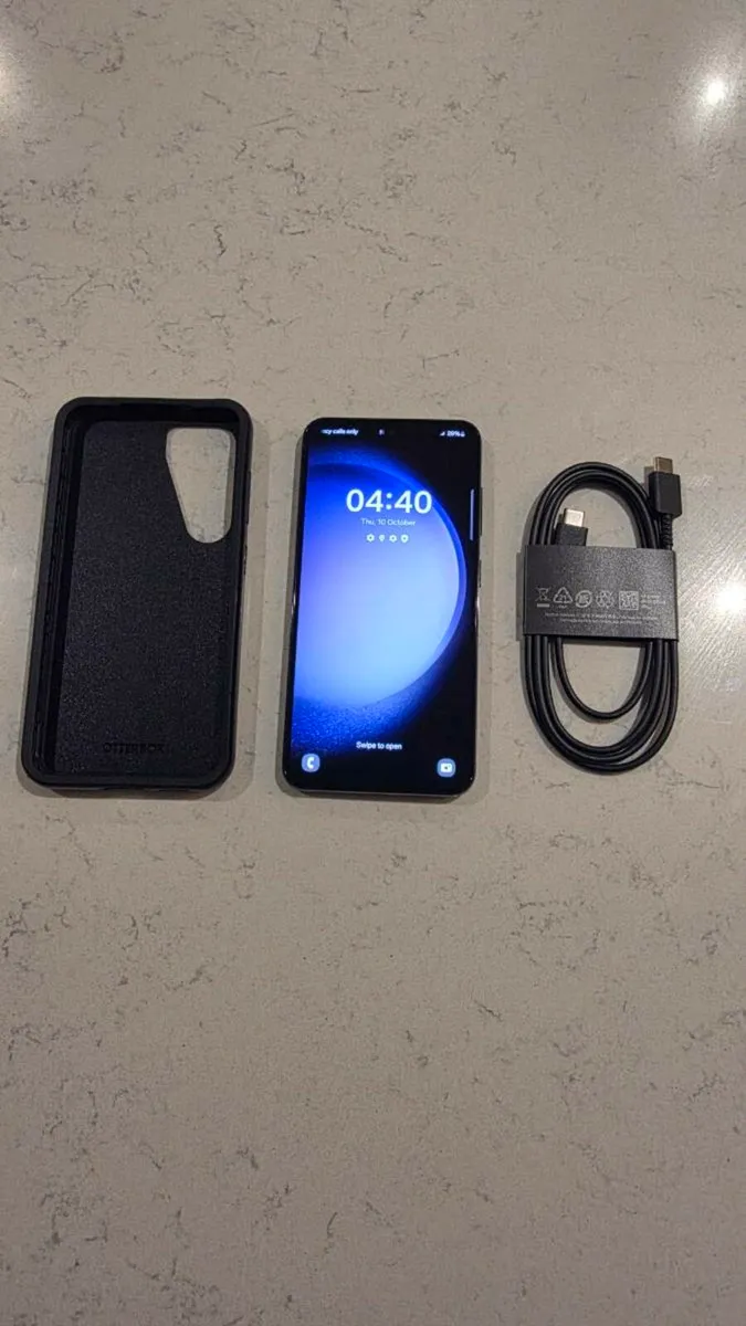 Samsung Galaxy s23 128gb - Image 2
