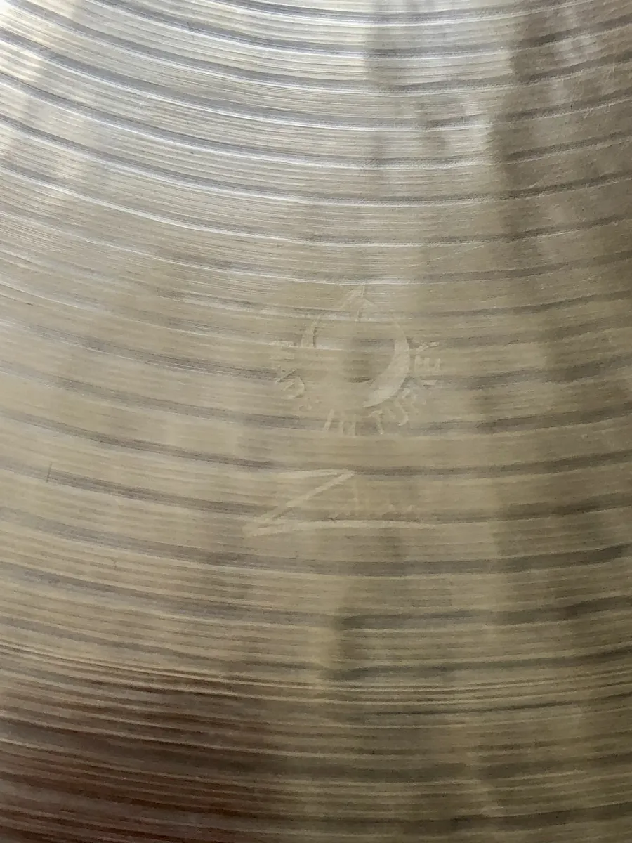 18” & 16" cymbals hand hammered in Turkey ZULTAN - Image 2