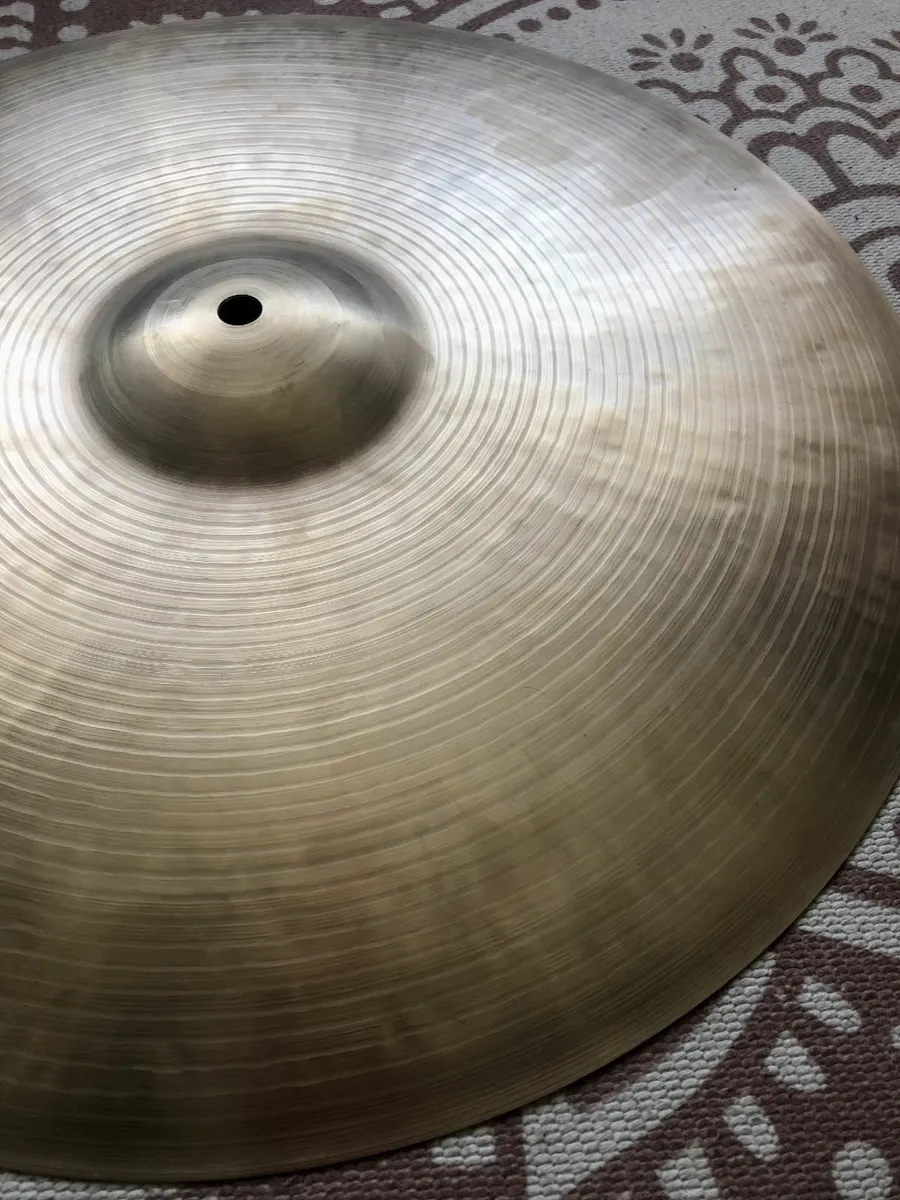 18” & 16" cymbals hand hammered in Turkey ZULTAN - Image 4