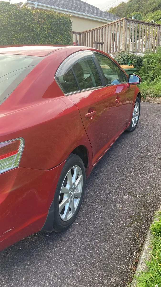 Toyota Avensis 2011 - Image 3