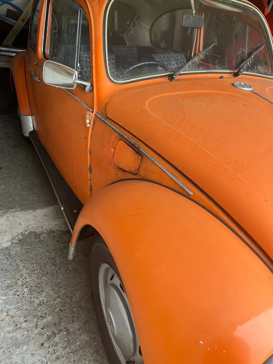 Volkswagen Beetle 1975 - Image 2
