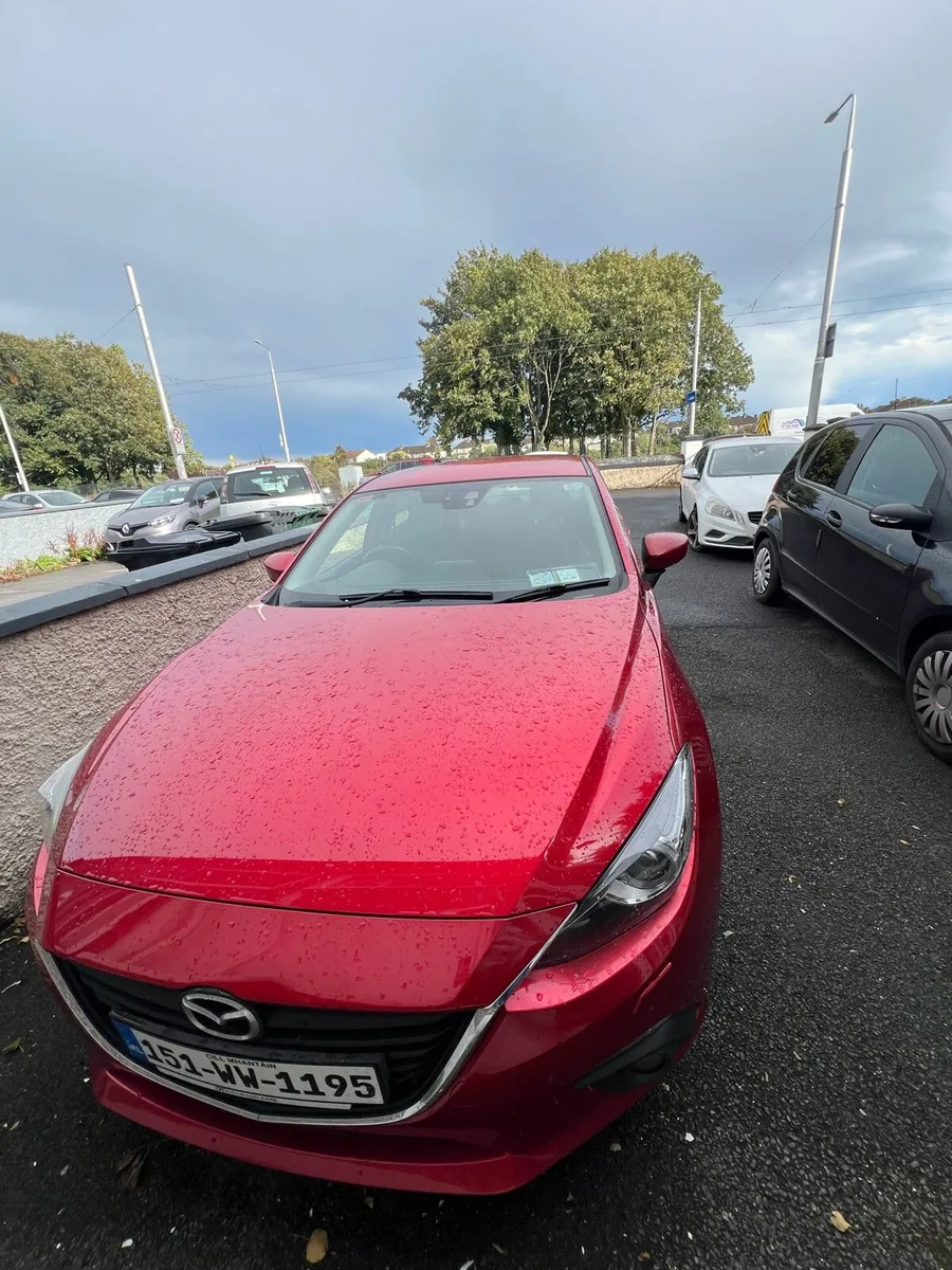 Mazda 3 - Image 2
