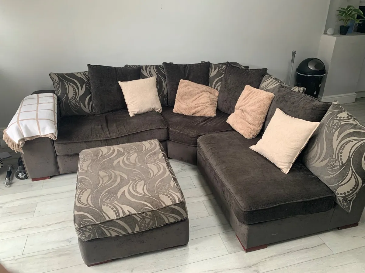Corner Sofa - Image 1