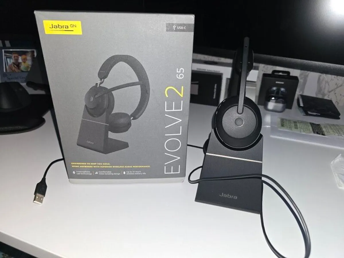 Jabra Evolve2 65 - Image 1