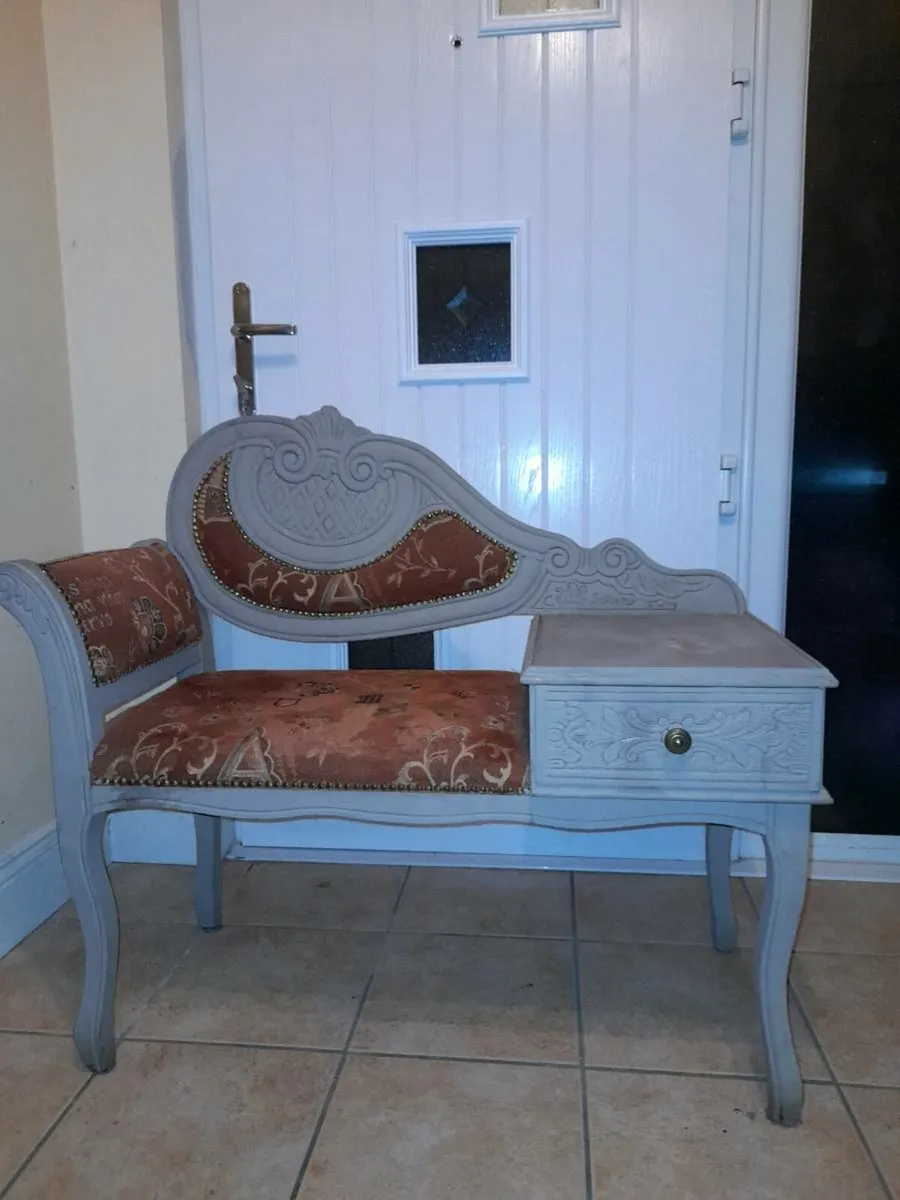Beautiful Vintage Hall Table Great Condition - Image 1
