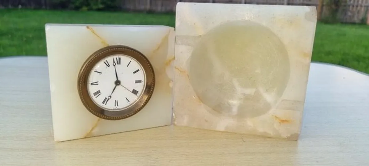 Vintage marble clock and ashtray - Image 3