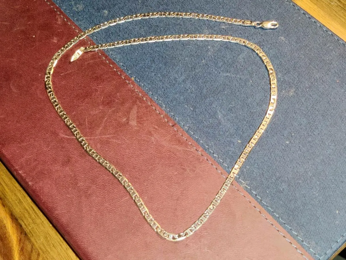 GREEK LINK, 9CT Solid White Gold 11.89 Gram Chain - Image 2