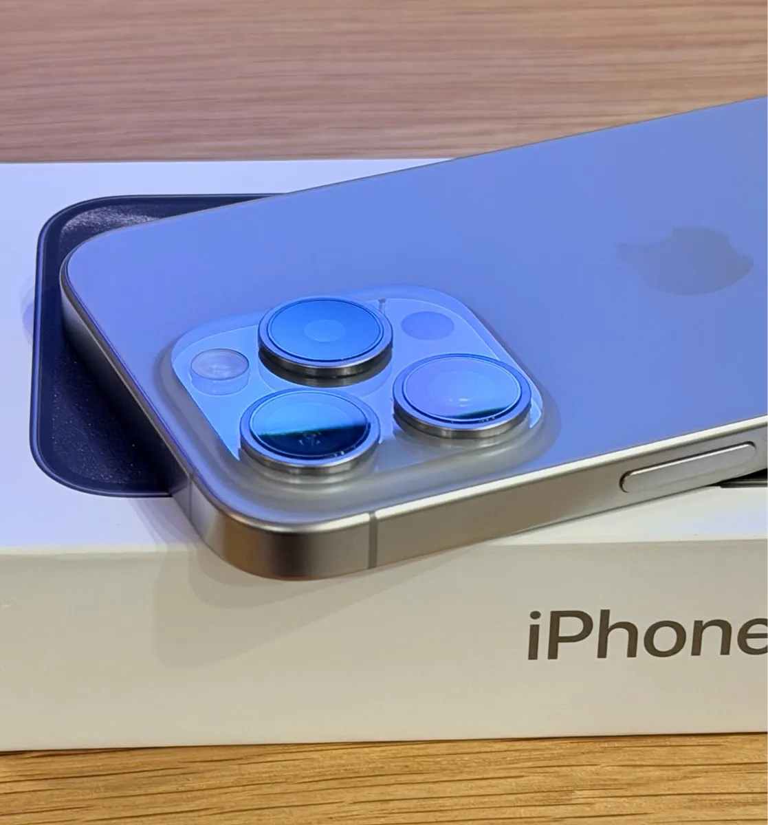 iPhone 15 Pro 128GB - Image 1