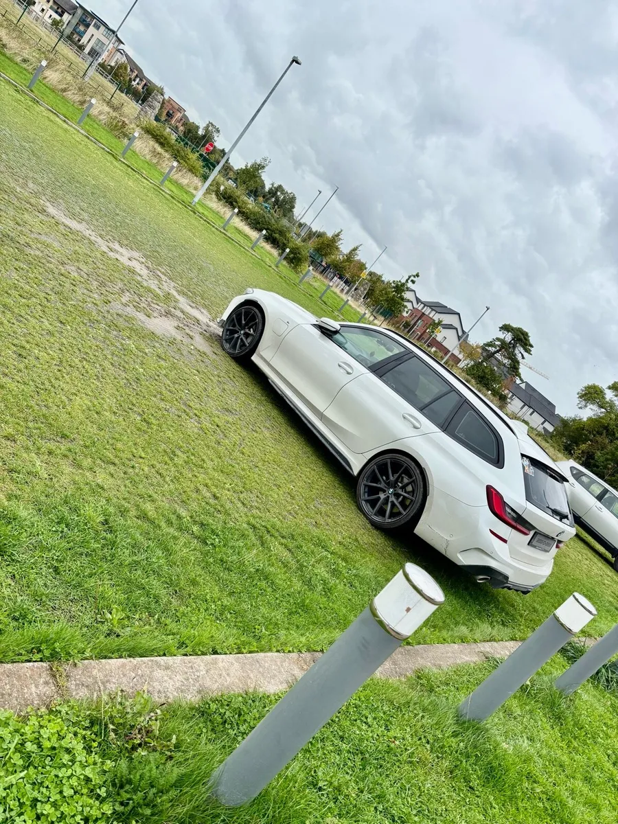 BMW 330e m sport touring with {2 yr warranty} - Image 3
