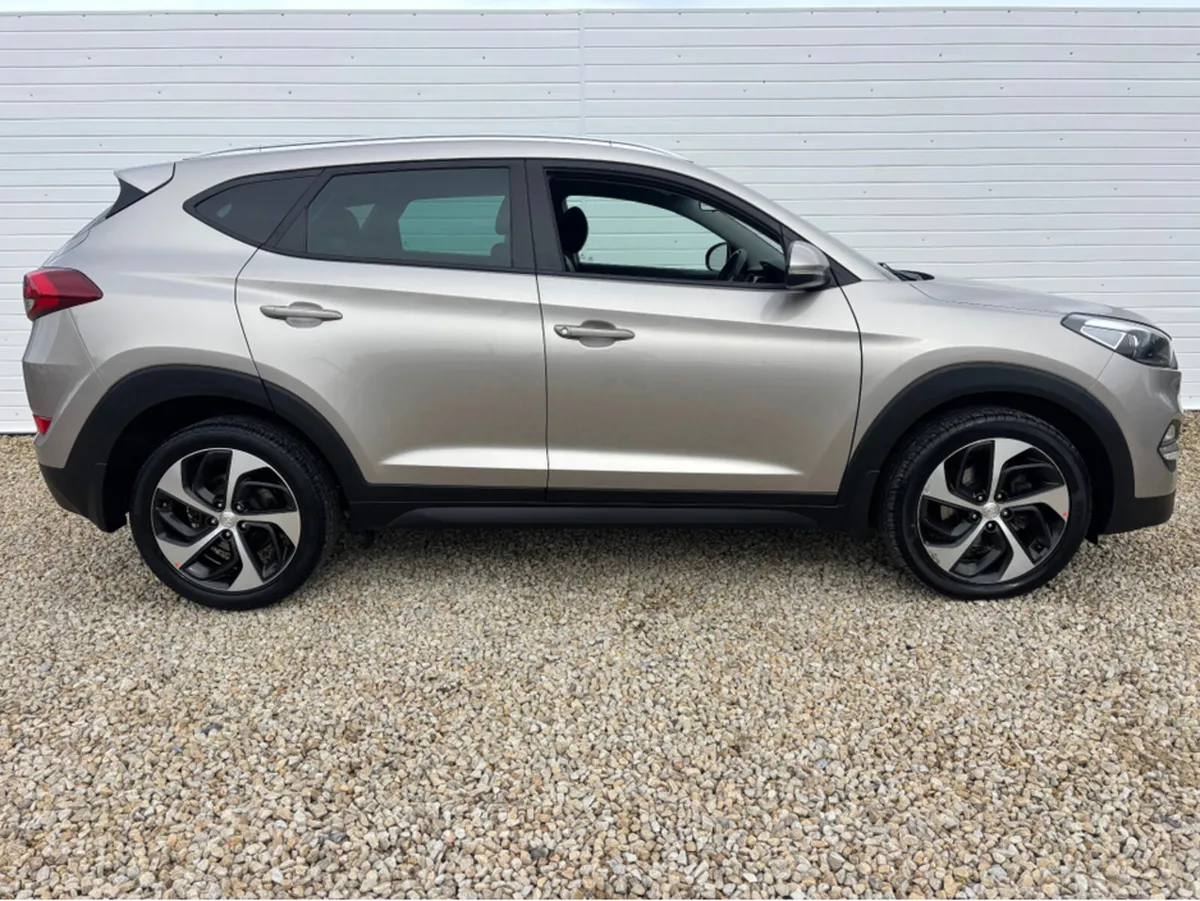Hyundai Tucson IX35 EXECUTIVE SE 5DR - Image 3