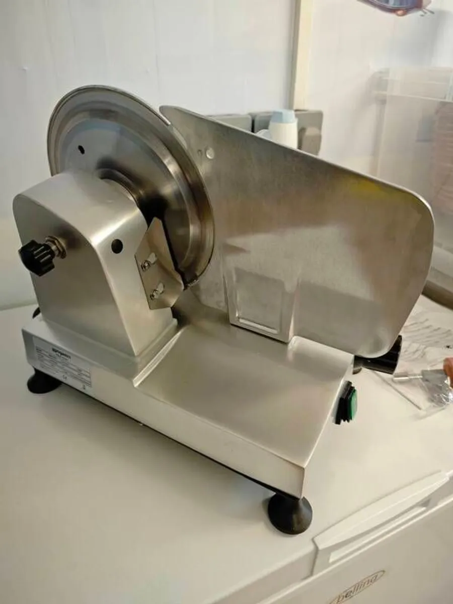 Professional meat Slicer - Image 1
