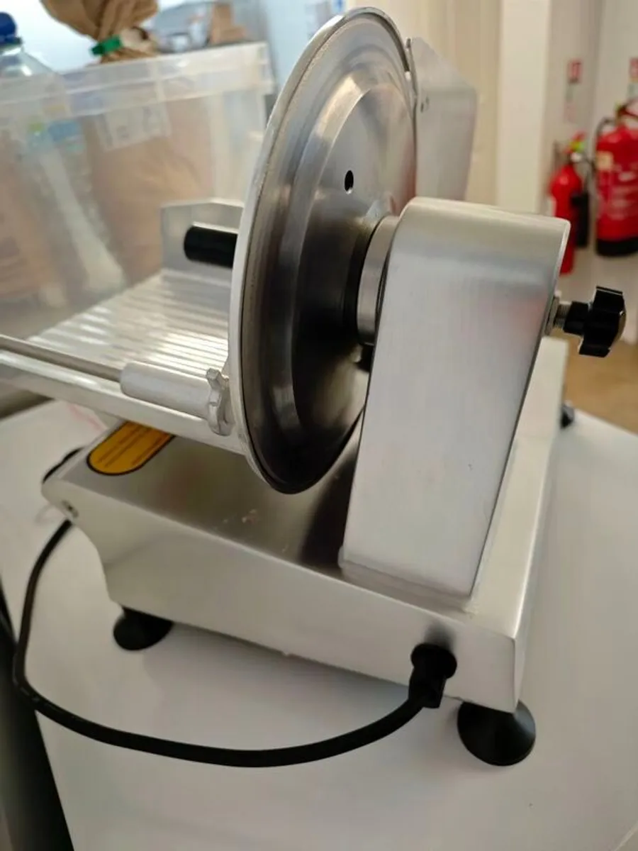 Professional meat Slicer - Image 3
