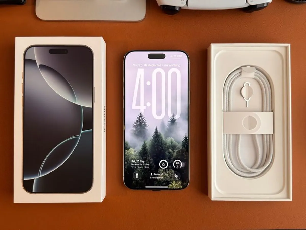Iphone 16 Pro Max - Image 1