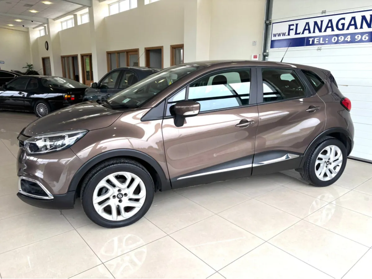 Renault Captur LIFE 1.5 DCI 90  5 DOOR - Image 3