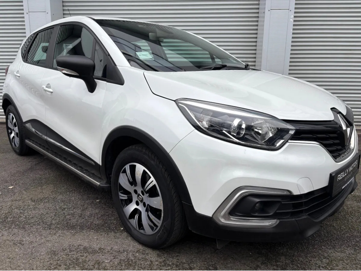 Renault Captur PLAY DCI 90 MY18 5DR - Image 1