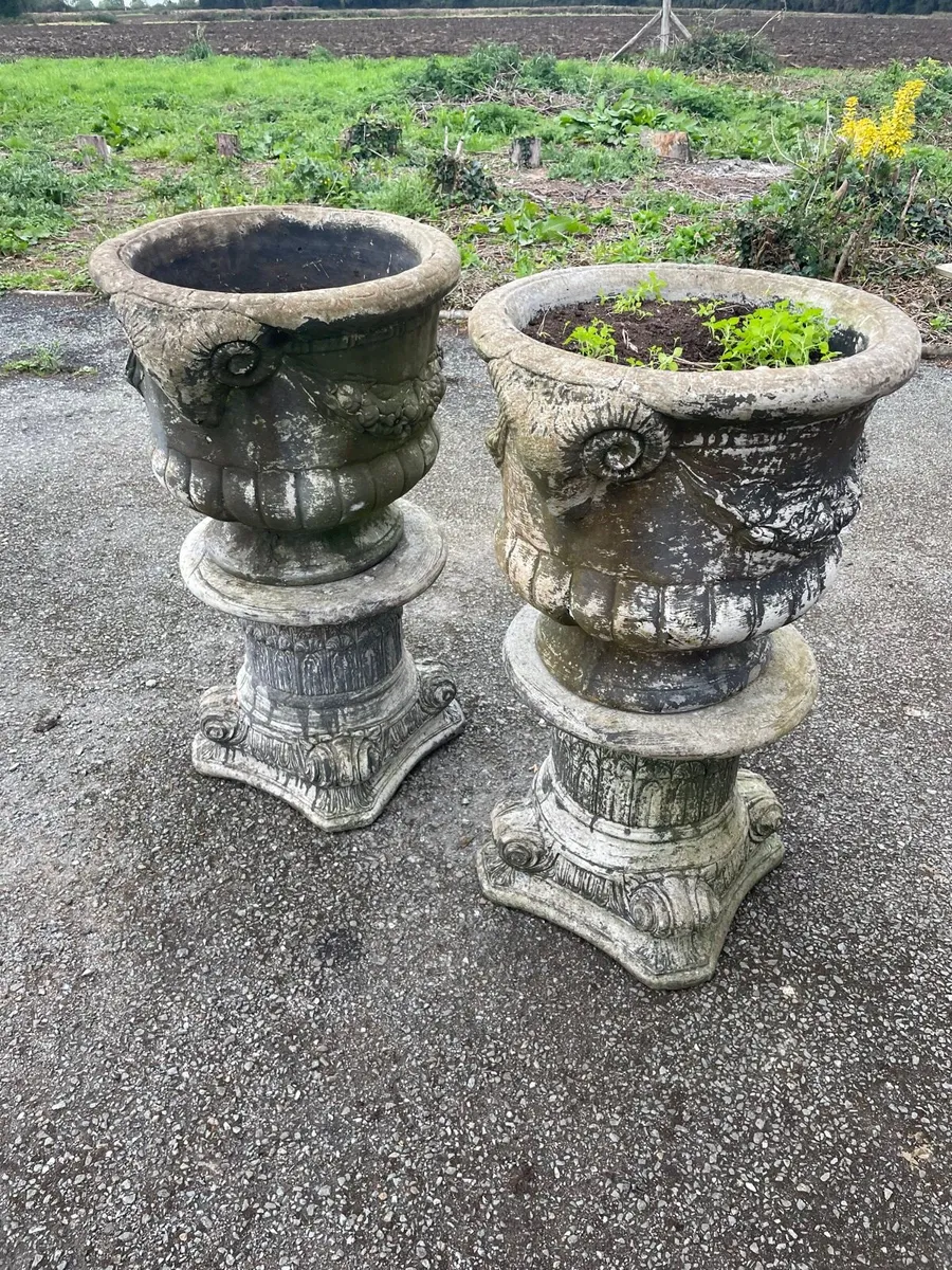 2 heavy large pots + stand - Image 3