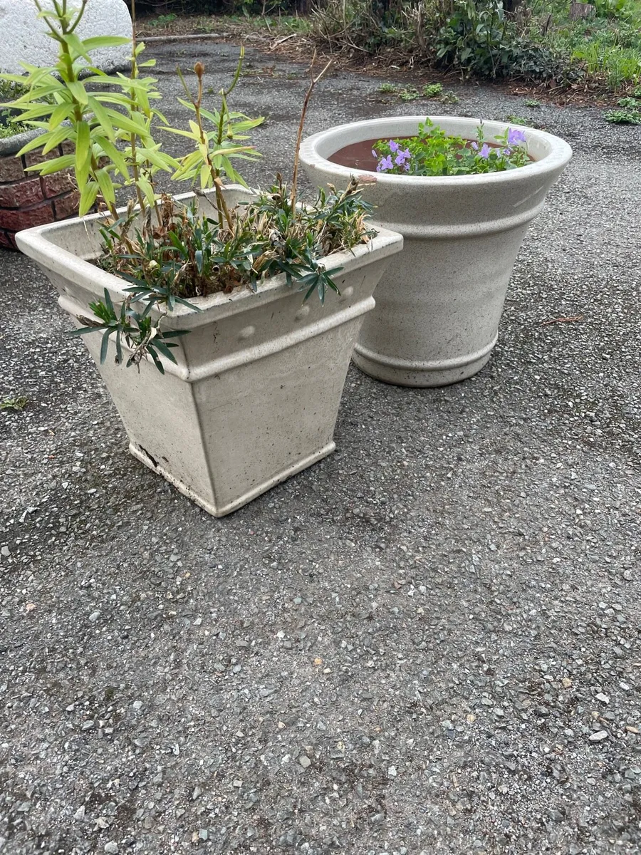 2 ceramic pots - Image 3