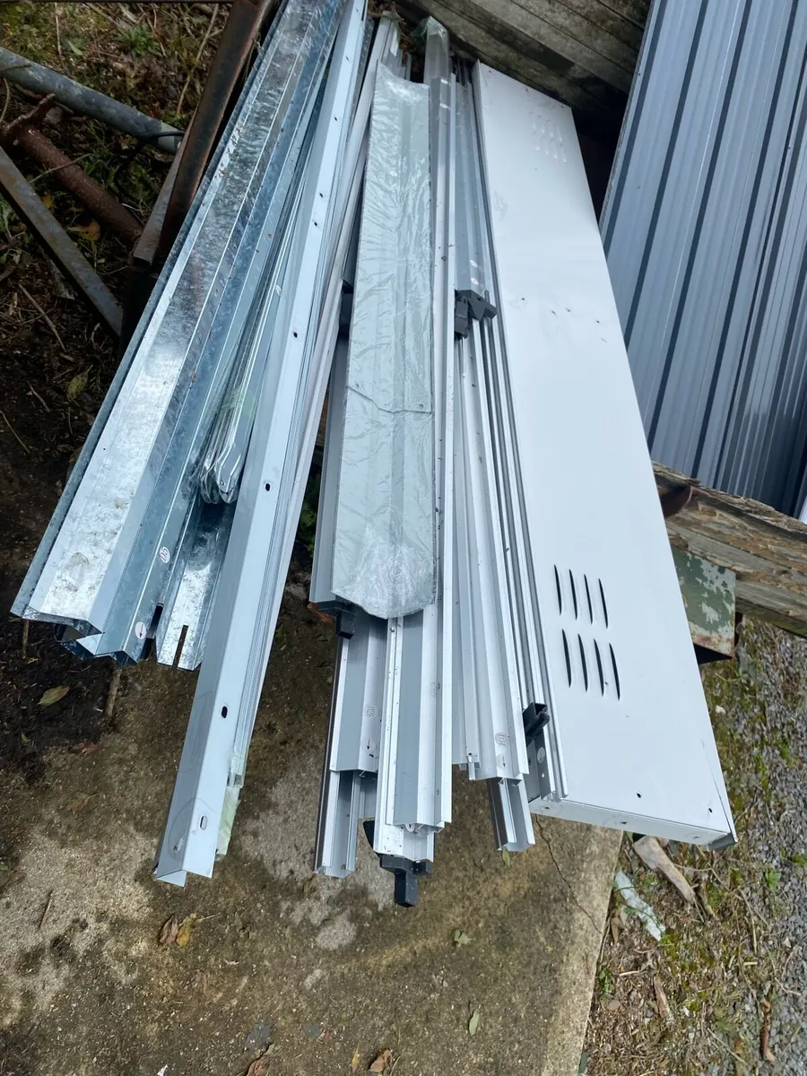 Shed - Image 3