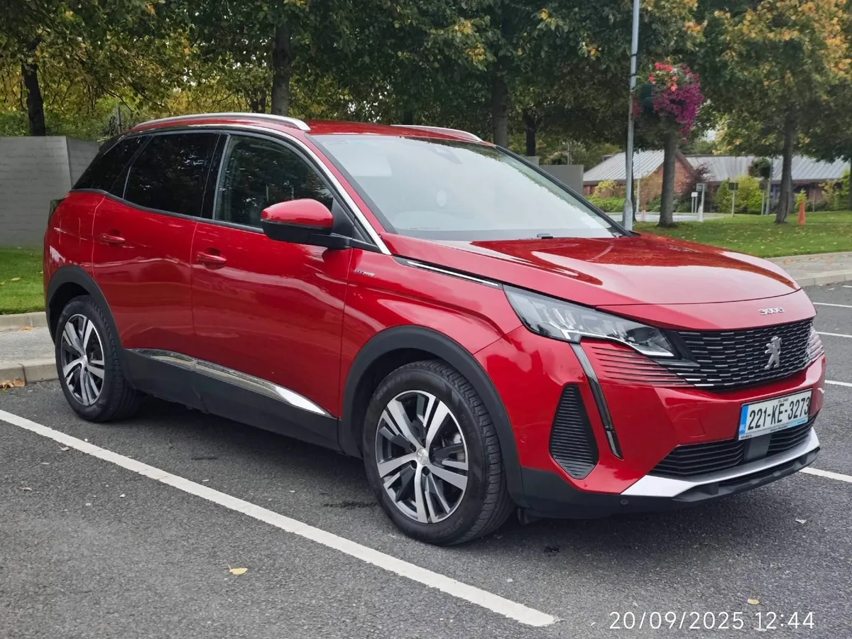 Peugeot 3008 2022 - Image 1