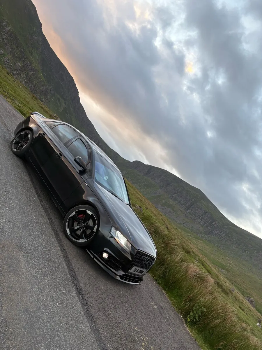 Audi a4 2010 kitted sunroof - Image 1