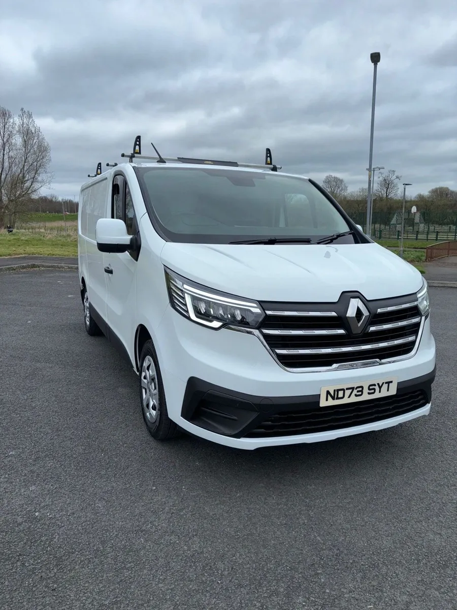 2023 Renault Trafic - Image 1