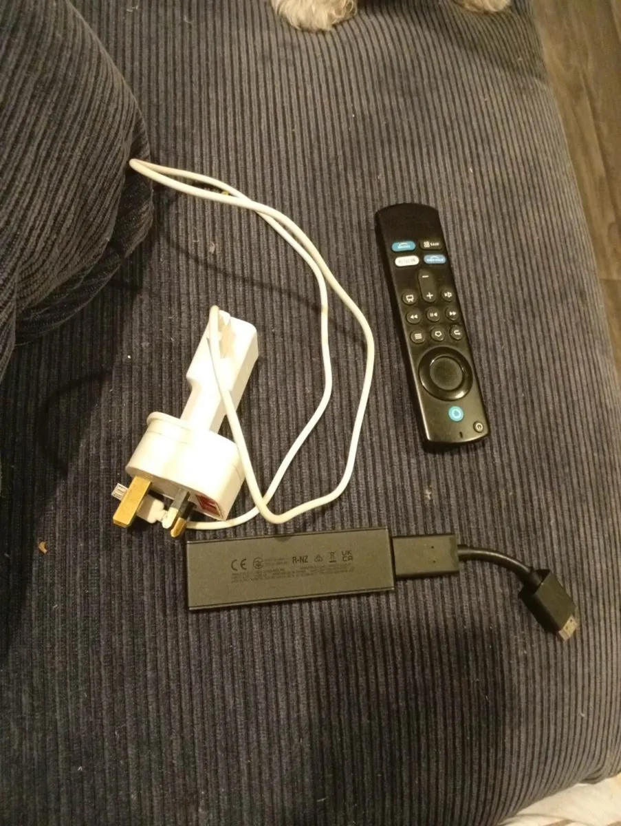 Fire stick - Image 3