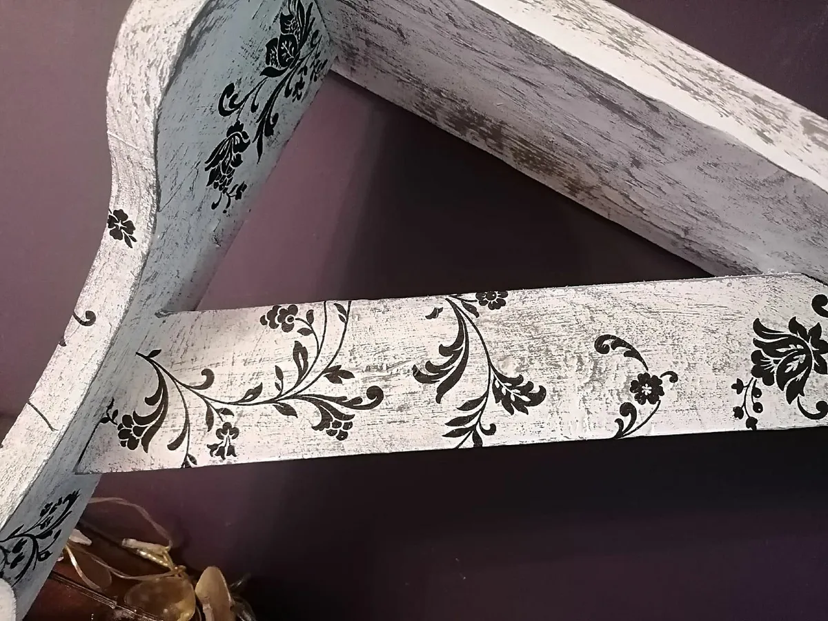 Rustic BOHO floating shelf / display - Image 4