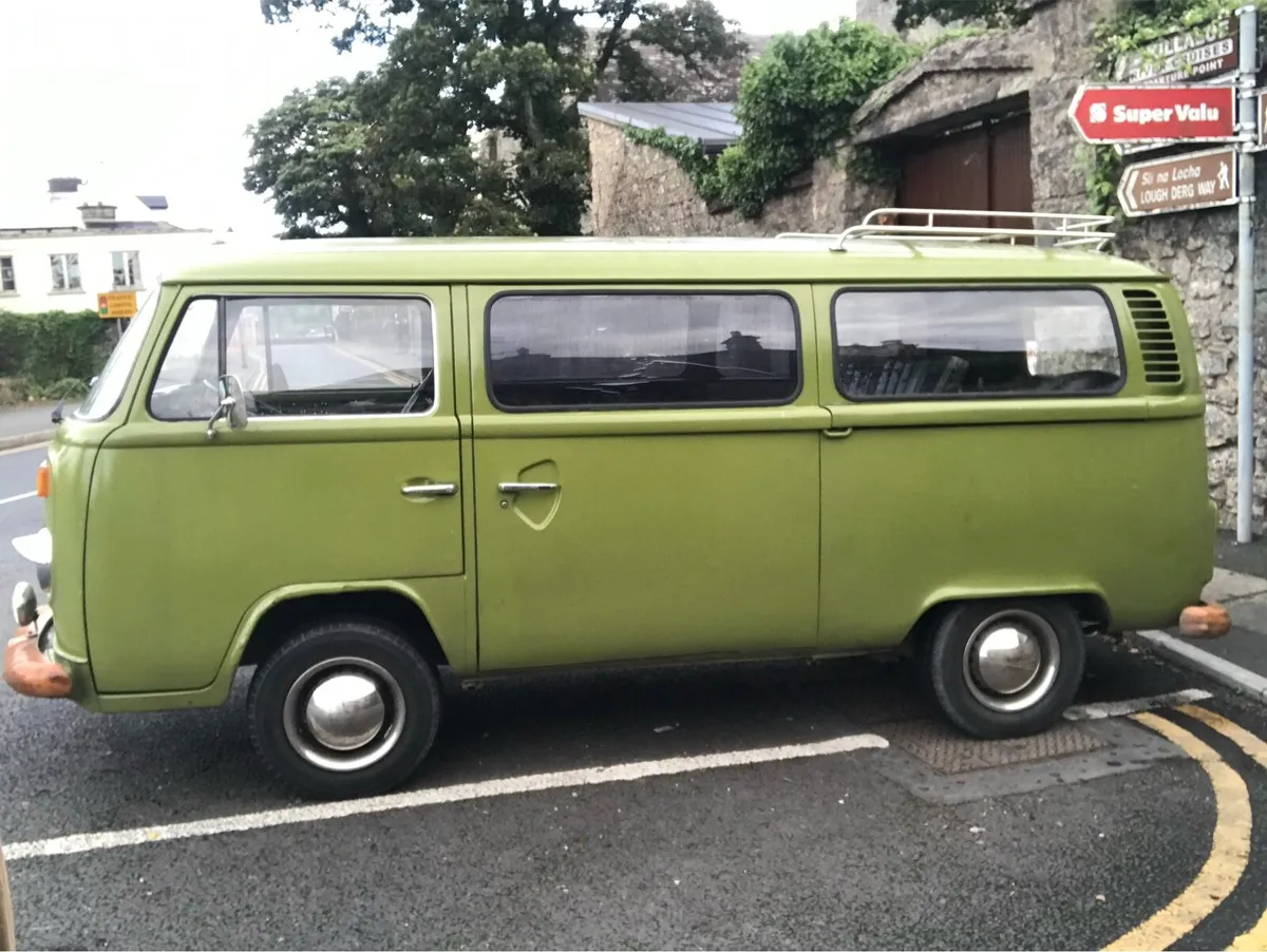 Volkswagen T2 Transporter 1976 - Image 1