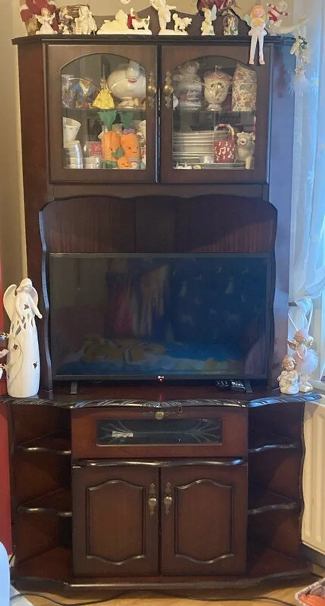 Mahogany Corner TV Unit