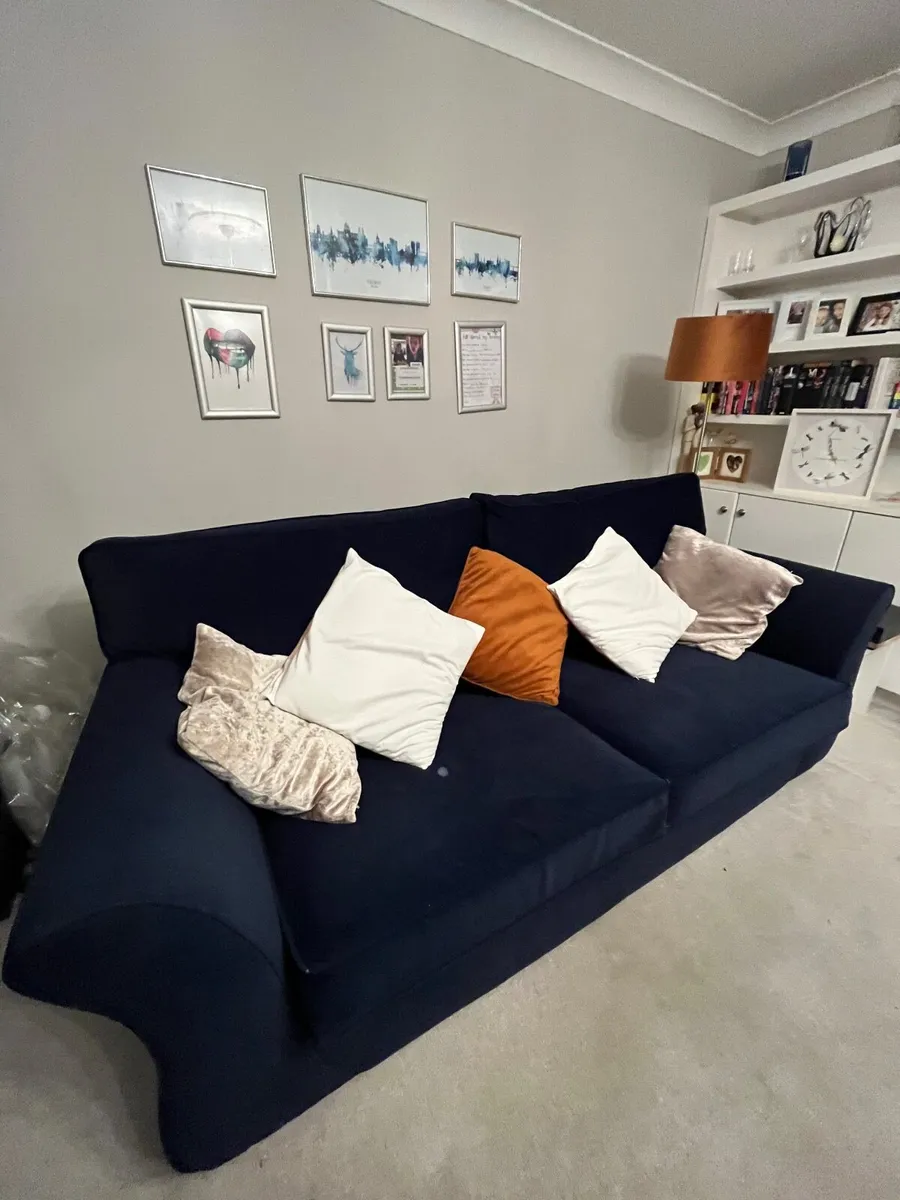 Sofa/couch - Image 1