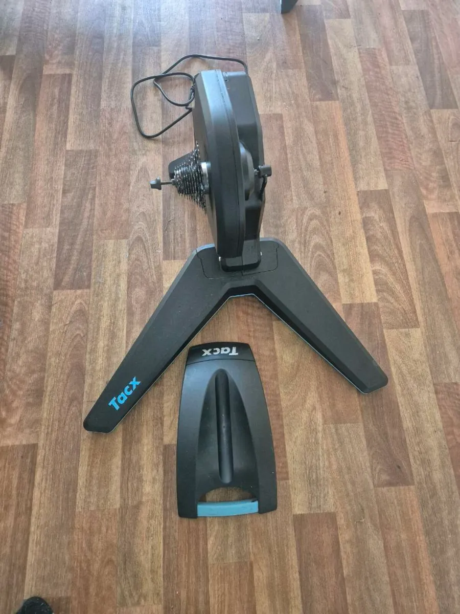 Flux 2 Turbo smart trainer - Image 3